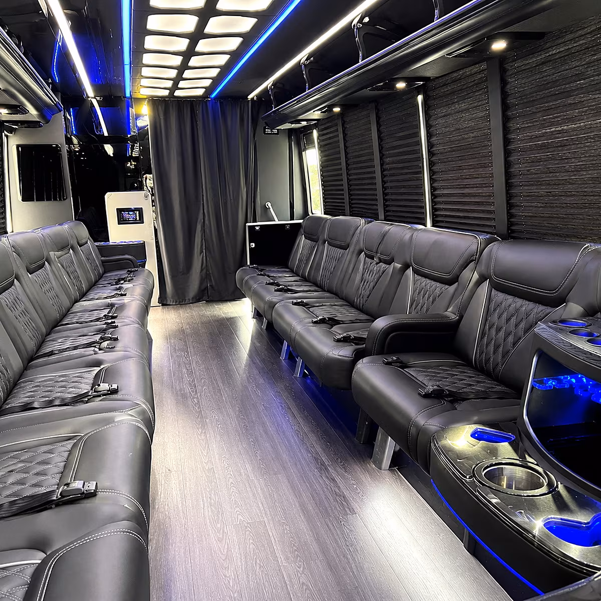 blog rent a bus to nissan stadium hero