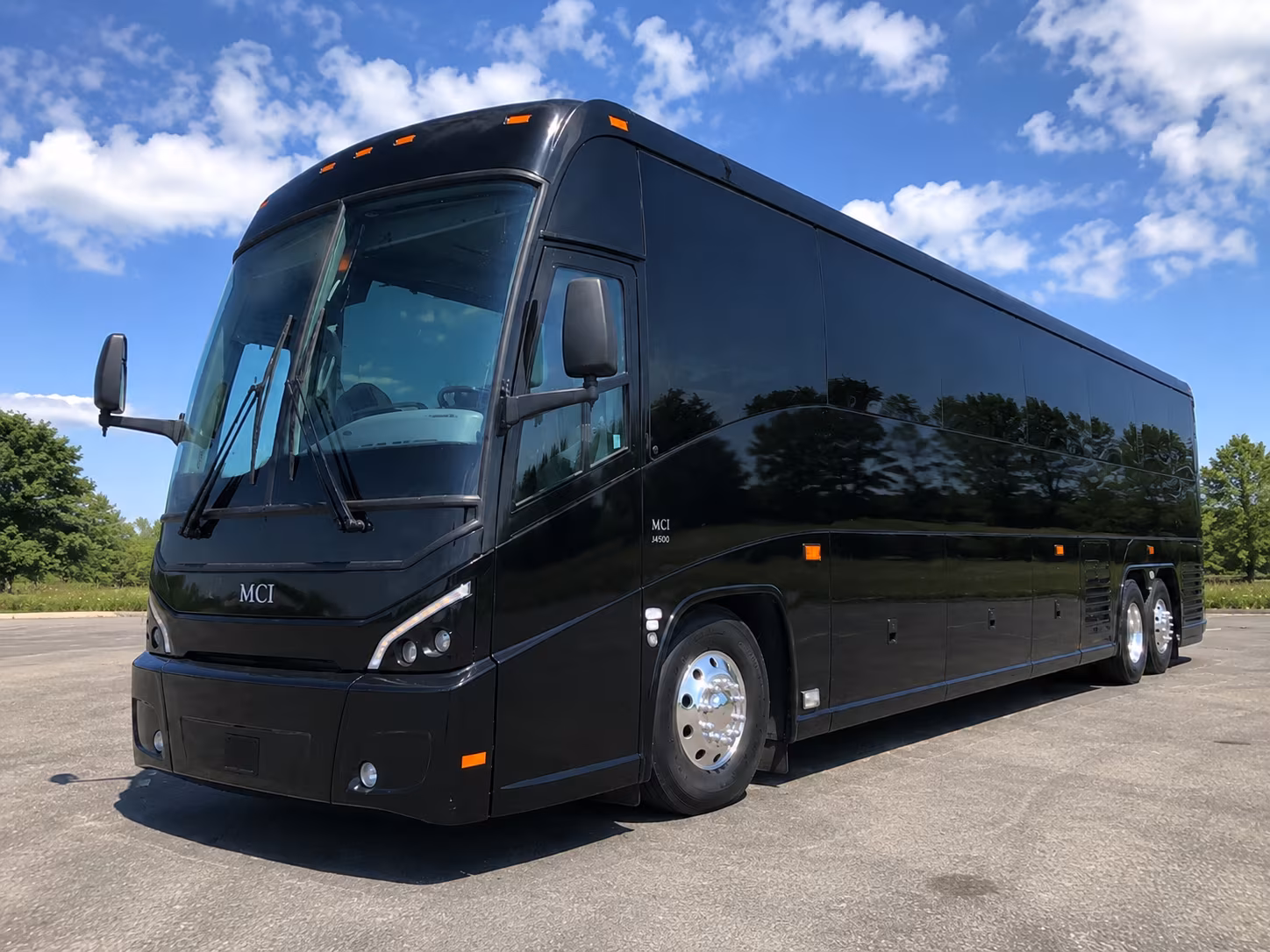 charter buses for nissan stadium and bridgestone arena events