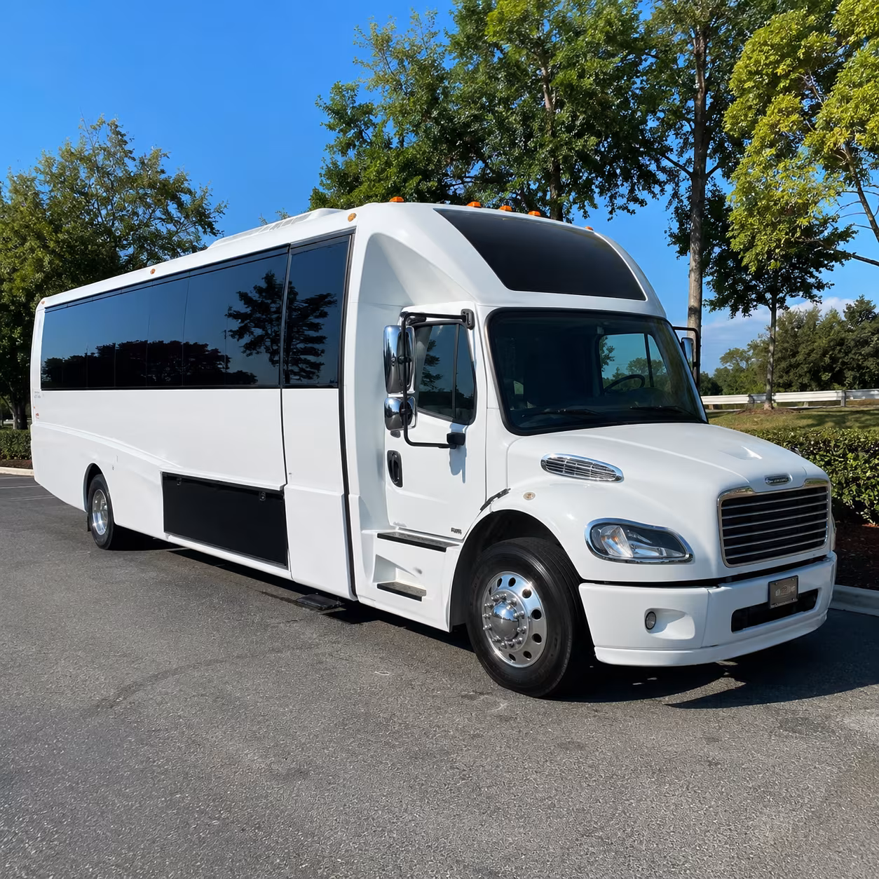 kids birthday party bus rentals to nashville attractions and venues