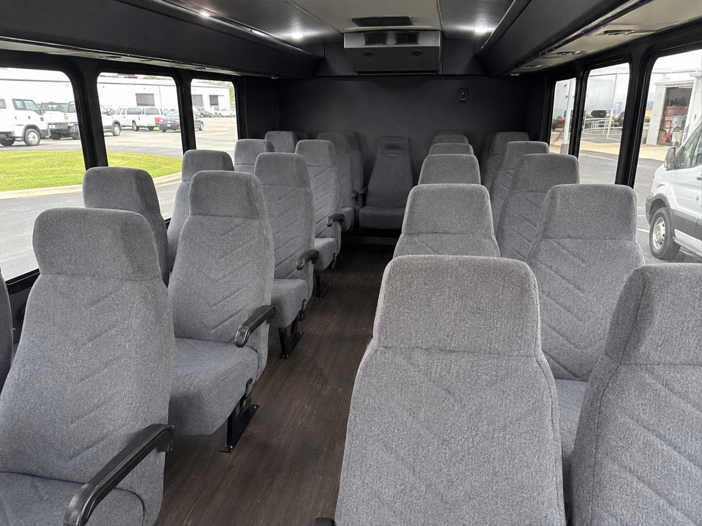 nashville 20 passenger minibus interior