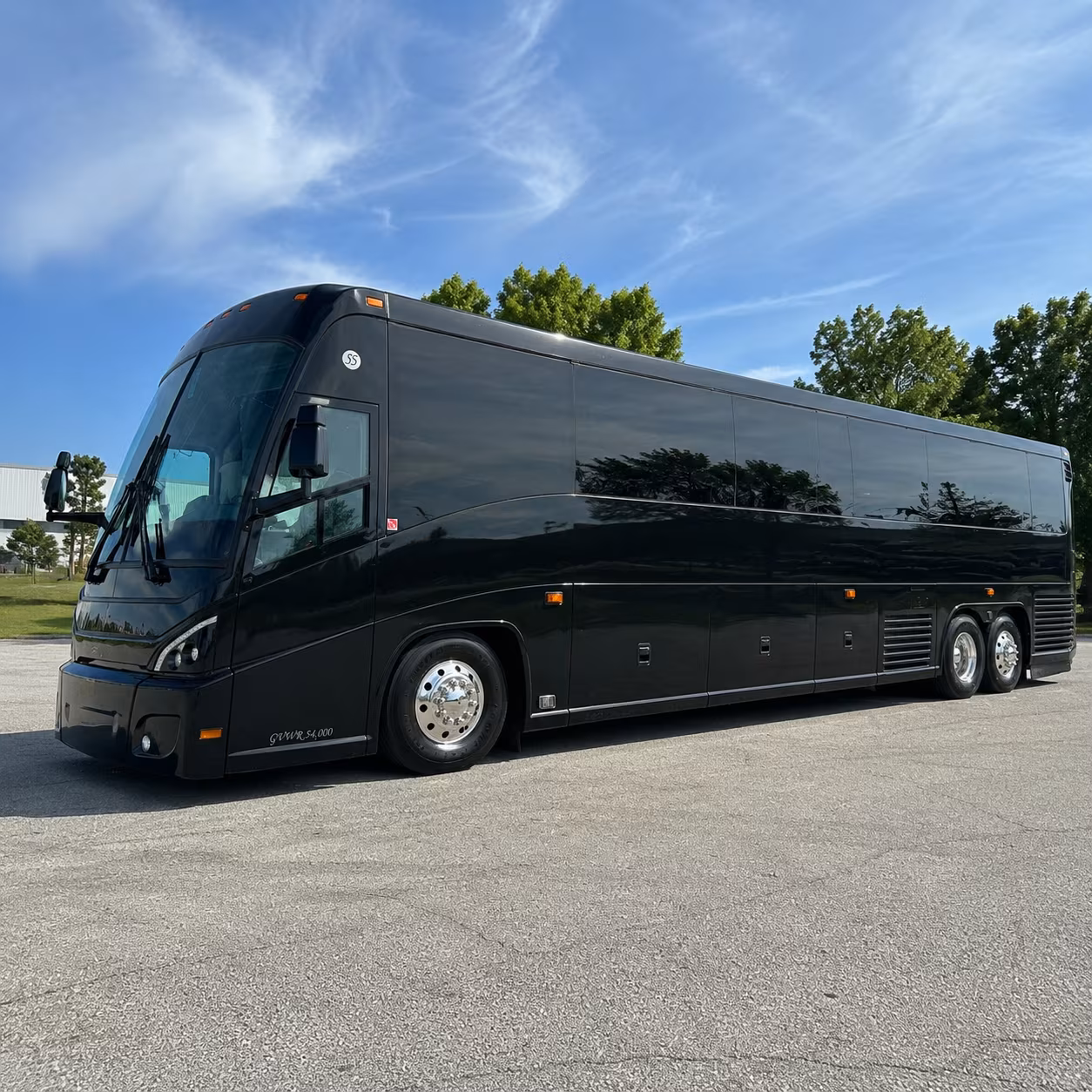 nashville 47 passenger charter bus