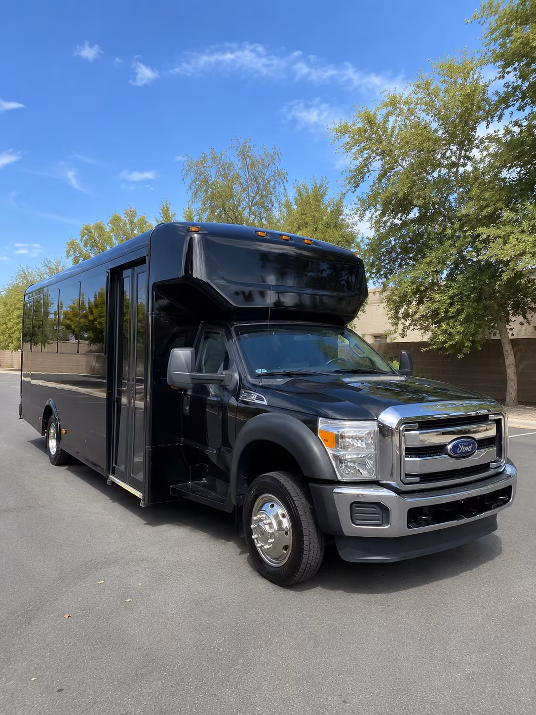 nashville bachelorette bachelor party bus rental