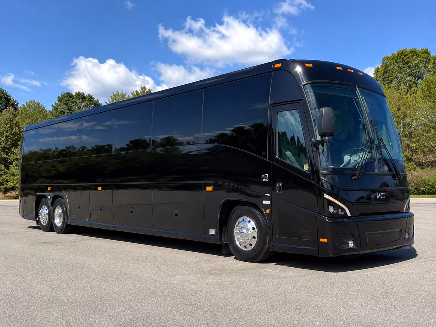 nashville charter bus