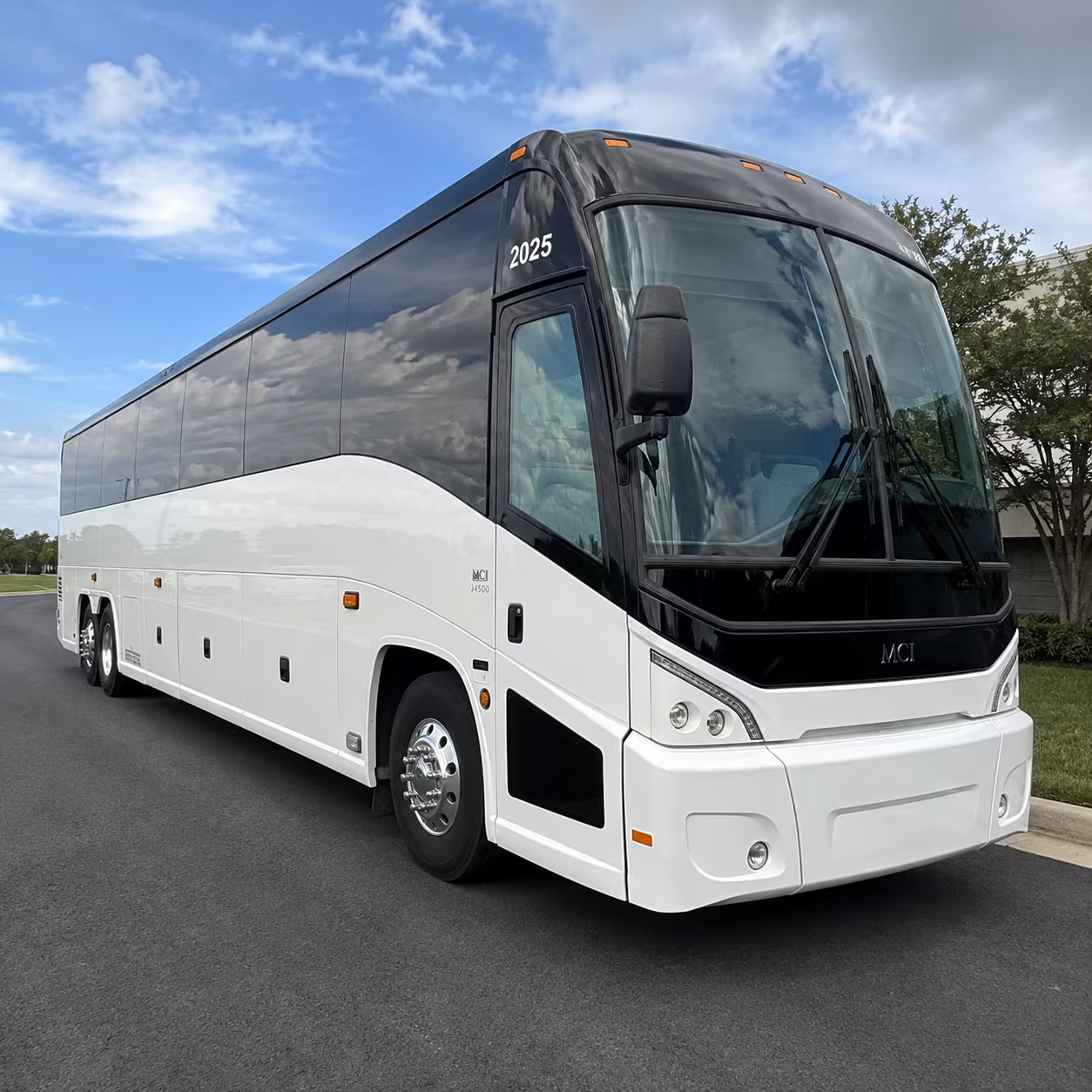 nashville corporate charter bus rental