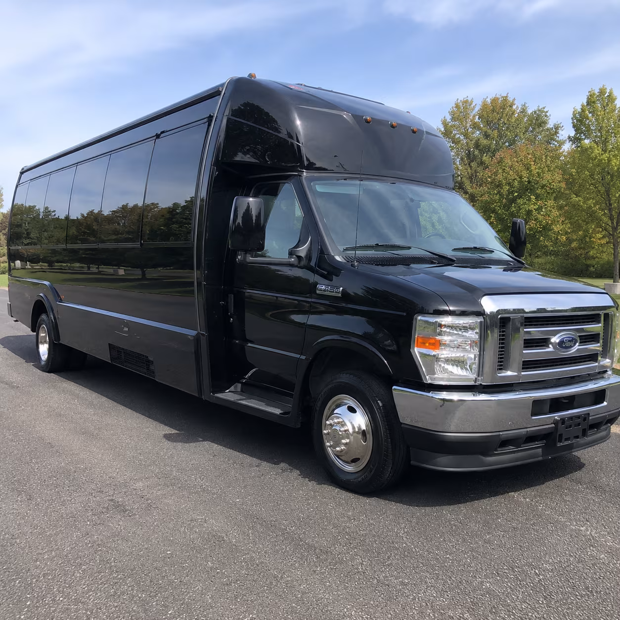 nashville corporate party bus rental