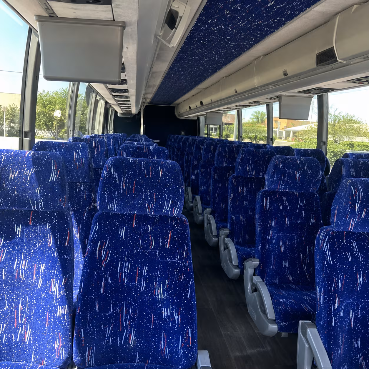 nashville family reunion charter bus rental