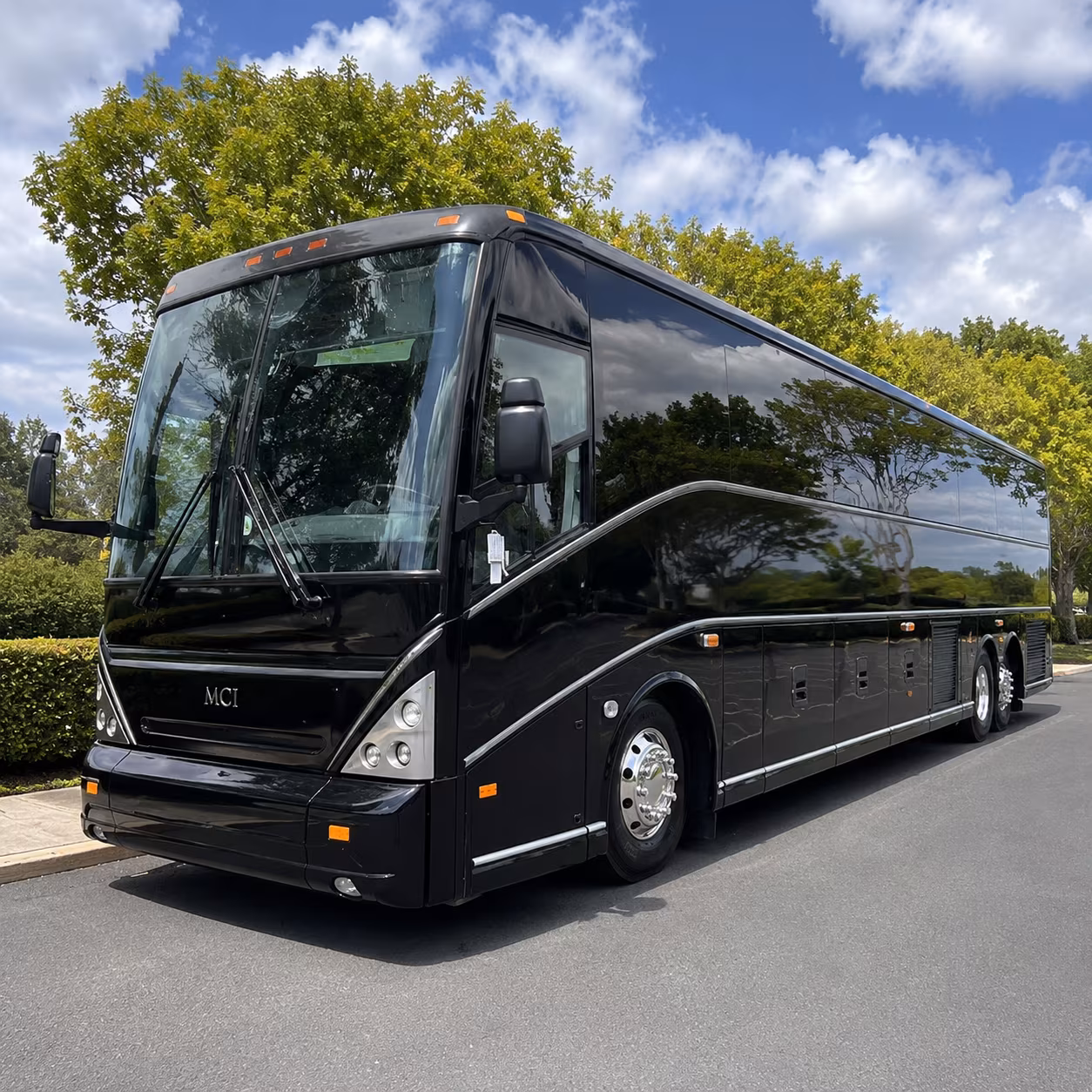 nashville vanderbilt university area charter bus rental